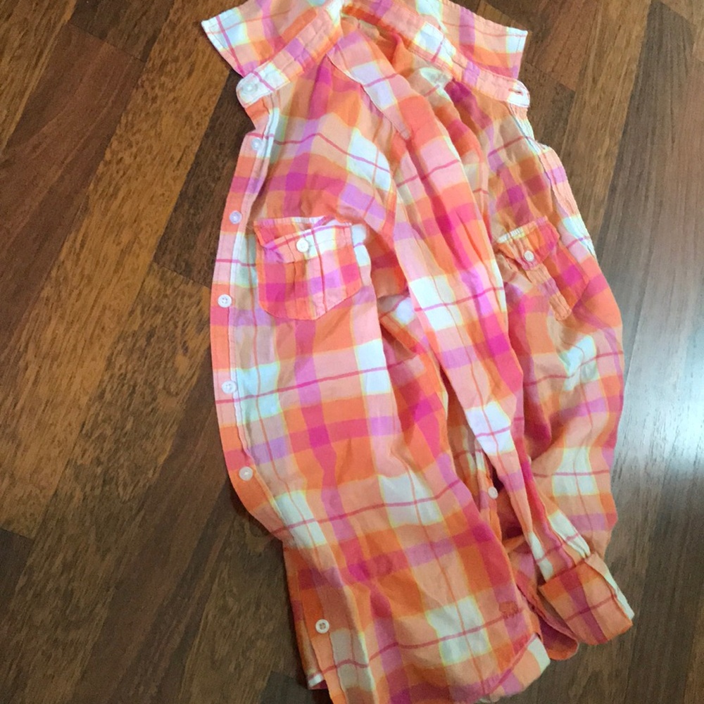 Flannels - Picture 2 of 5